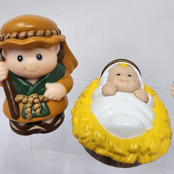 Vintage Fisher-Price Nativity Set Mary Joseph Baby Jesus Little People Figures - Picture 3 of 8